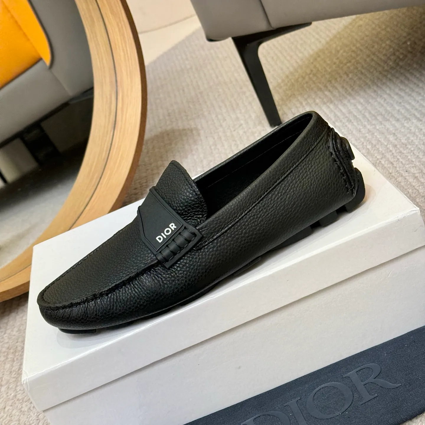 Men's clothing and shoes 💰420! (Yangli) Quality DIOR [Dior’s latest arrival] real auction hot-selling Doudou shoes 🔍DIOR) new Doudou shoes 👍Belgian designer Martin Margiela serves as Gucci shoe designer y full of charm, luxury style gentleman upper: imported cowhide, lining with spring sweat-absorbent first-layer sheepskin. Outsole Brand outsole, the last stitching on the bottom will never come off; equipped with classic Gucci exquisite hardware C D buckle💋The whole pair of shoes is fashionable and casual without losing high-end style; standard 38-46
